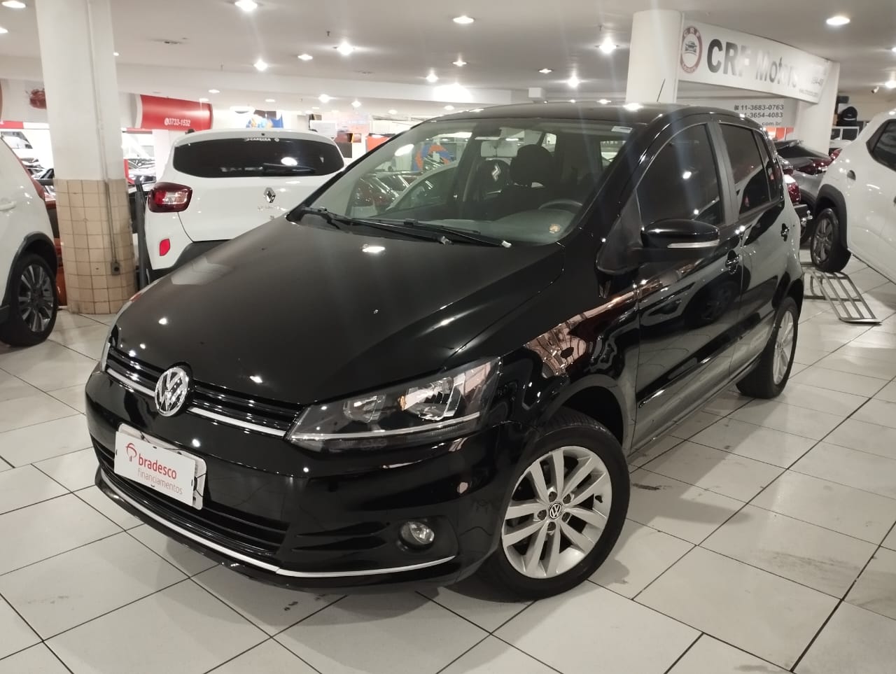 VW - VolksWagen Fox Connect 1.6 Flex 8V 5p